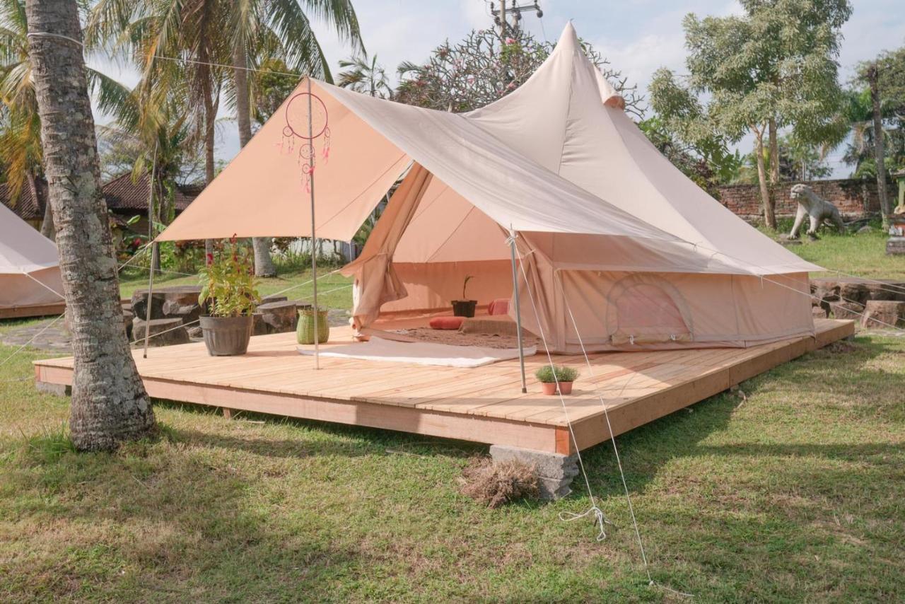 Soka Indah Restaurant & Bungalows Selemadeg  Екстериор снимка